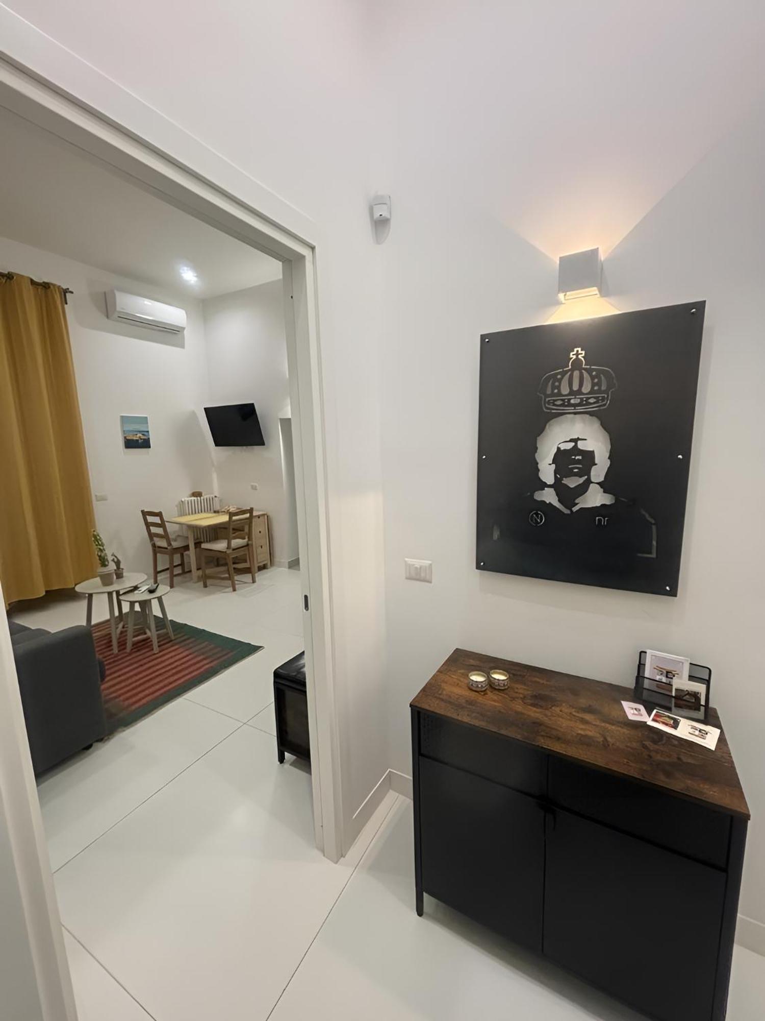 Il Vicoletto Del Castello Hotel Naples Exterior photo